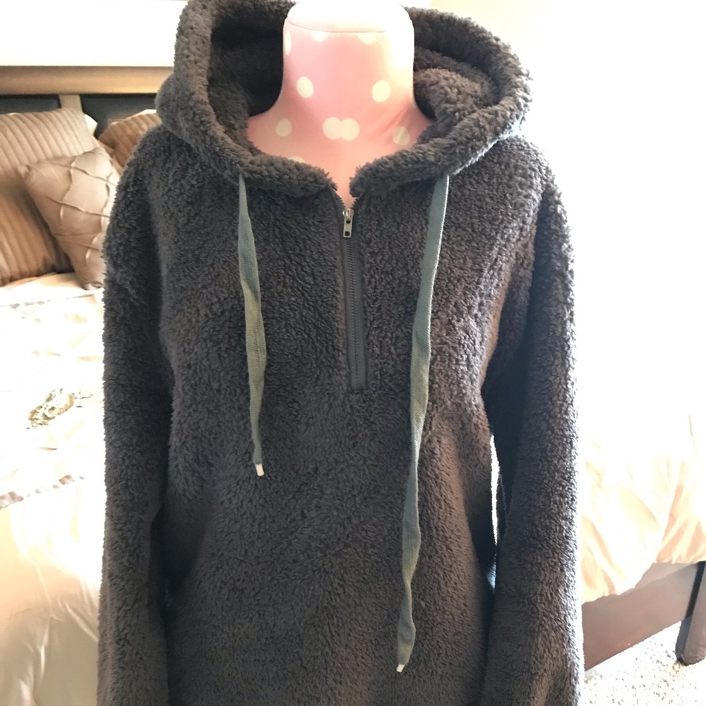 Fuzzy fleece pullover